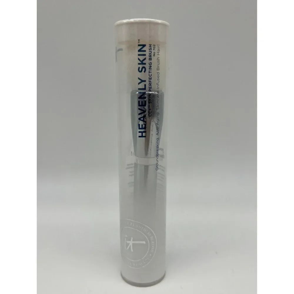 IT Cosmetics Heavenly Skin CC+ Skin Perfecting Makeup Brush, No.702